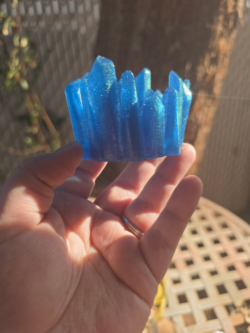 Full profile of blue crystal cluster resin dice throne showing all spire heights and weighted flat base