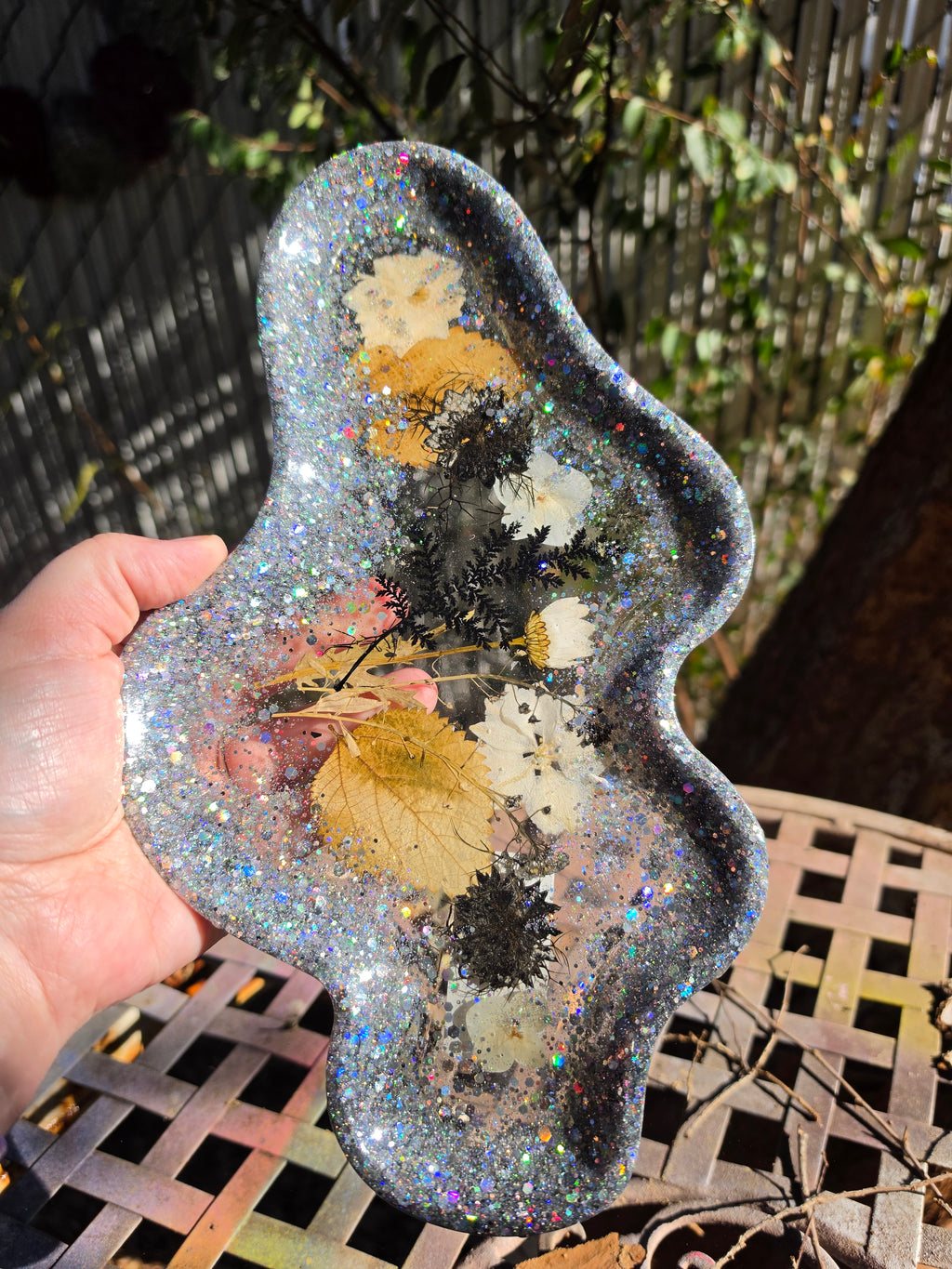 Enchanted Garden Tray | Handmade Botanical Resin Tray with Pressed Flowers