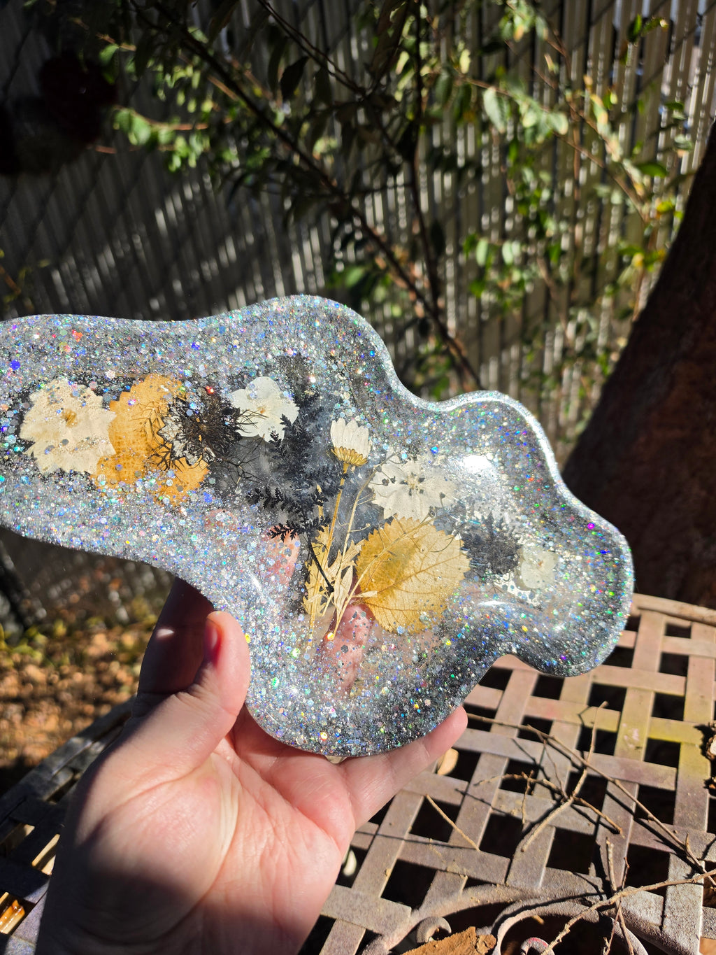 Enchanted Garden Tray | Handmade Botanical Resin Tray with Pressed Flowers
