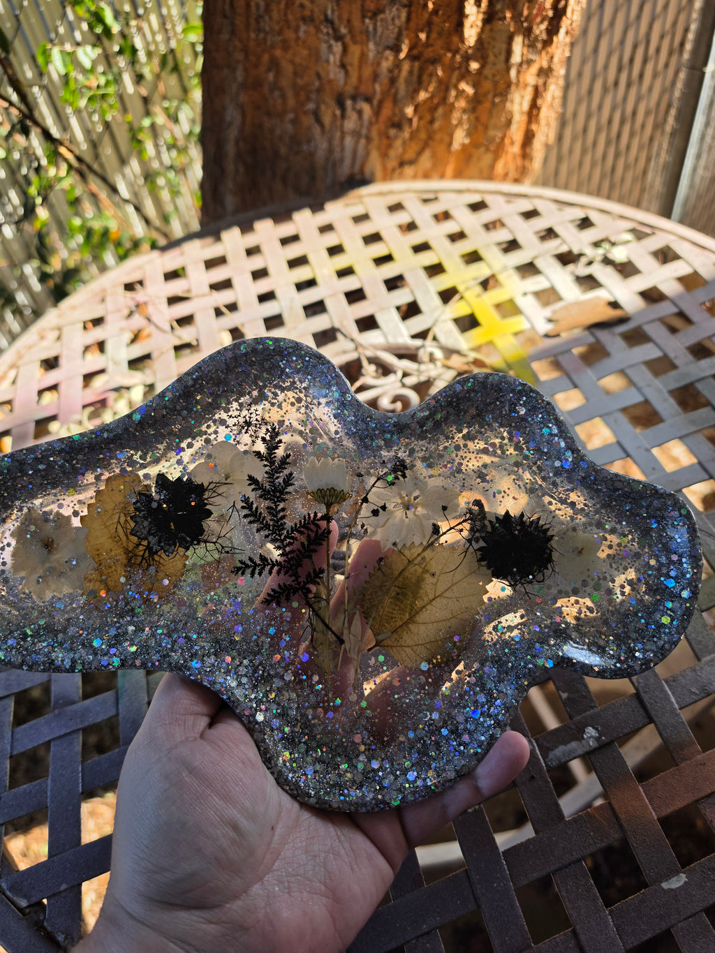 Enchanted Garden Tray | Handmade Botanical Resin Tray with Pressed Flowers
