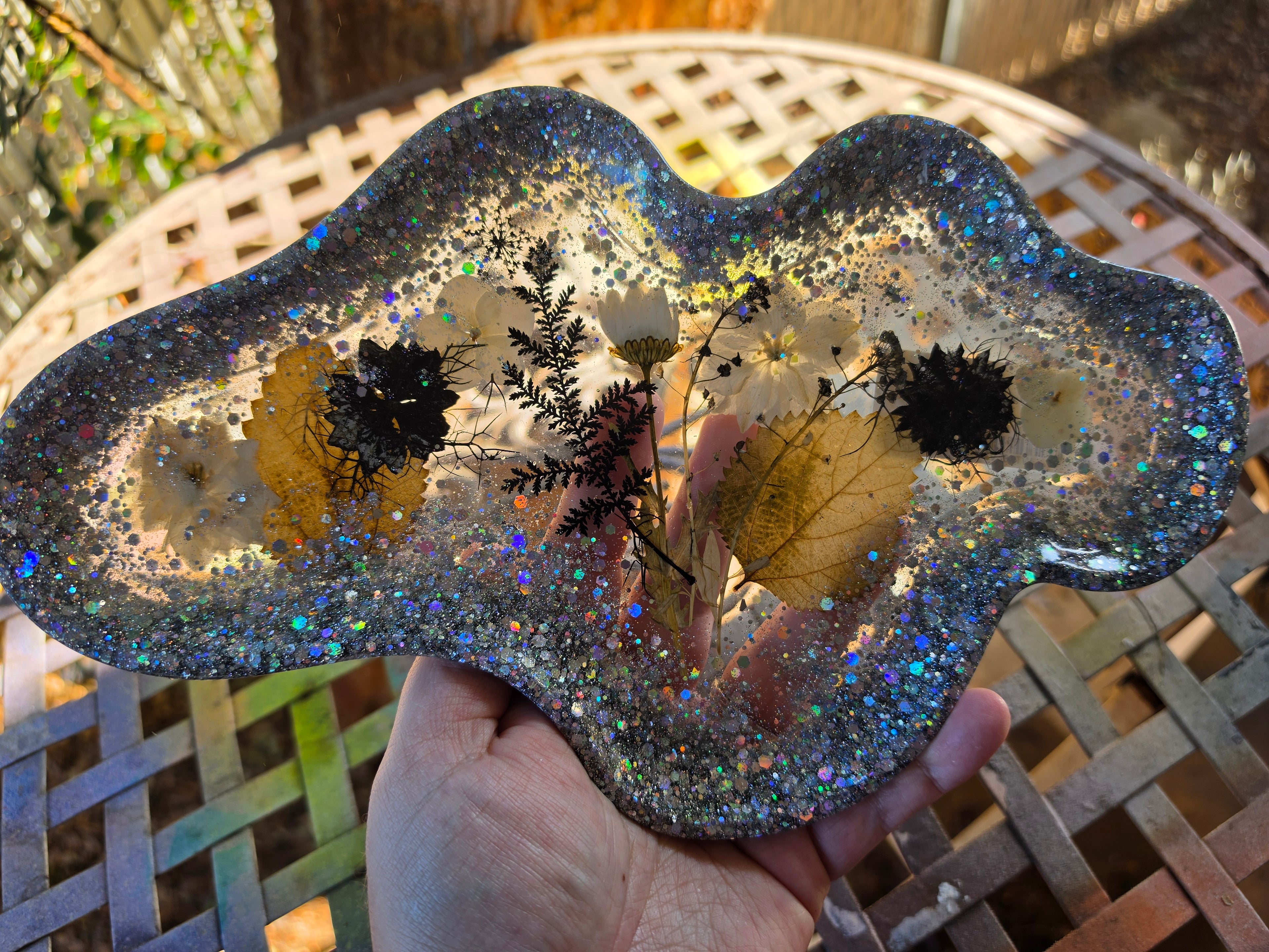 Enchanted Garden Tray | Handmade Botanical Resin Tray with Pressed Flowers