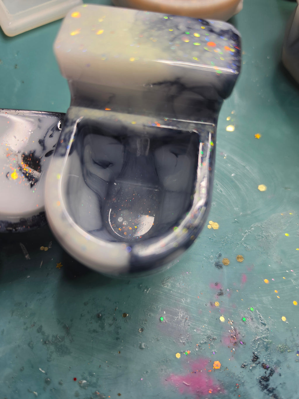 The Goth Throne | Gothic Resin Toilet Crystal Holder